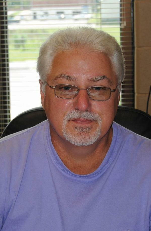 McLean, Abbott are principals at Monticello Independent